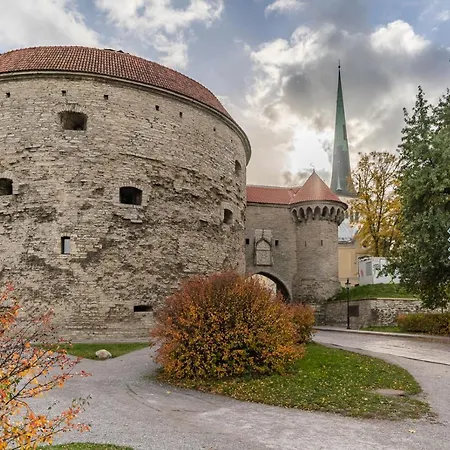 Kgb Bunker In The Old Town Διαμέρισμα *