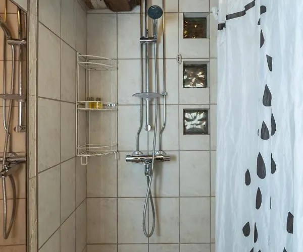 Kgb Bunker In The Old Town تالين