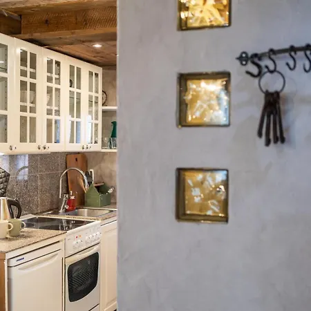 Kgb Bunker In The Old Town Apartment *